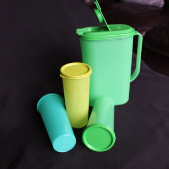 NEW - TUPPERWARE Beverage Set - Picture 4 of 5